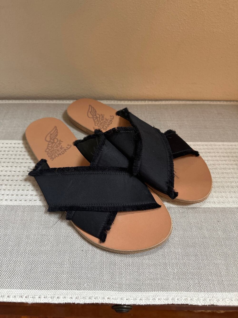 ANCIENT GRREK SANDALS Thais Black Frayed Silk Size 39 US 8-8.5